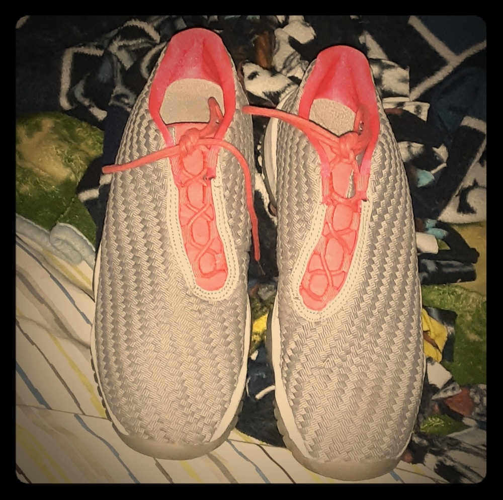 Men's 5.5 jordans